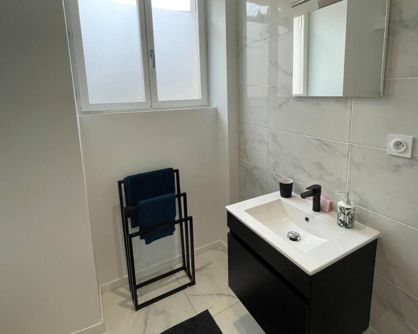 Apartamento Yokohama, Duplex Avec Jardin Bourges Exterior foto